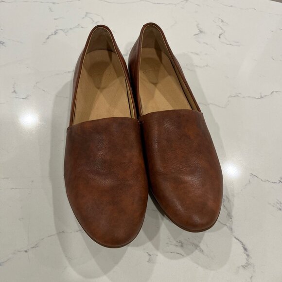 Dansko Brown Leather Flats - Picture 1 of 10